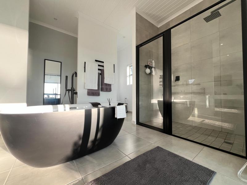 3 Bedroom Property for Sale in Laaiplek Western Cape